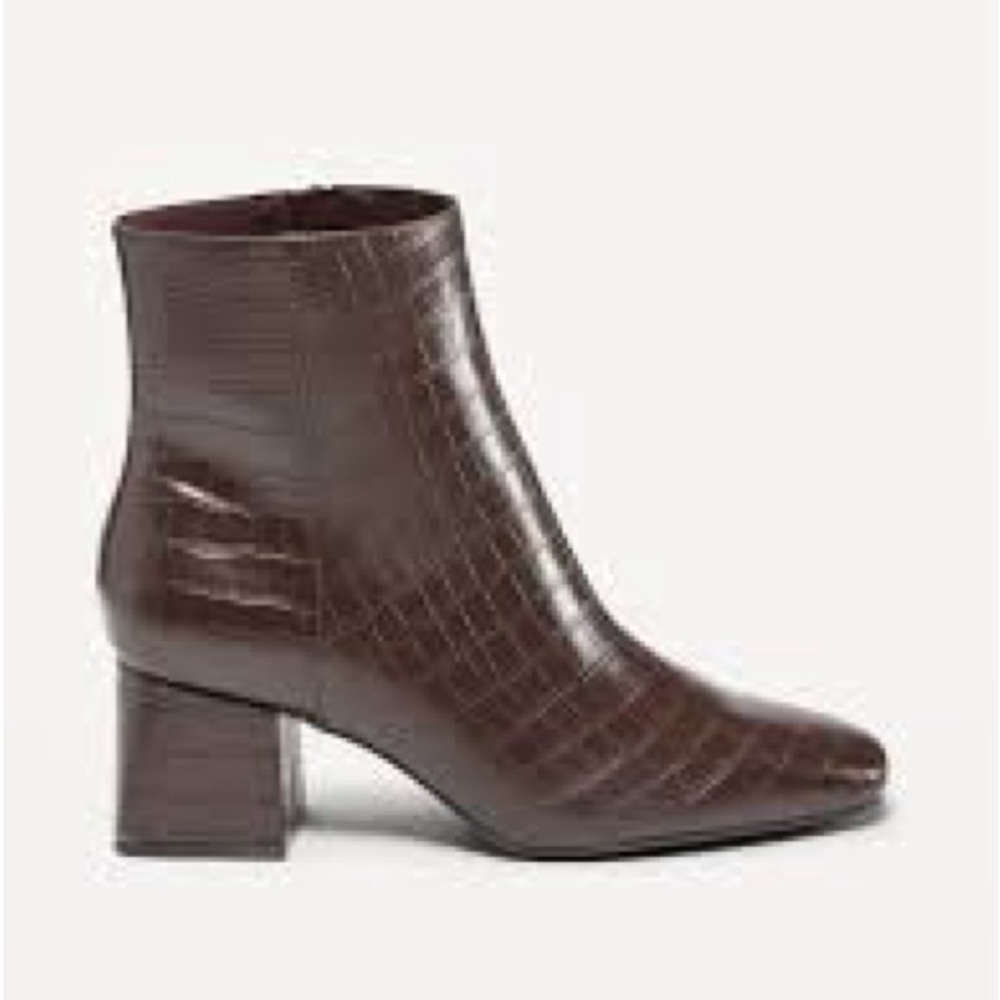 Old Navy faux croc brown heeled booties